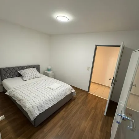 Elegantes City-apartment Im Mg-zentrum Mönchengladbach